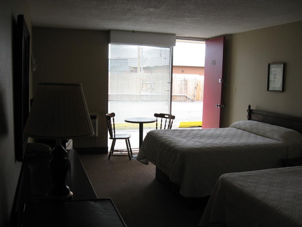 Candlelight Inn Scottsbluff Zimmer foto